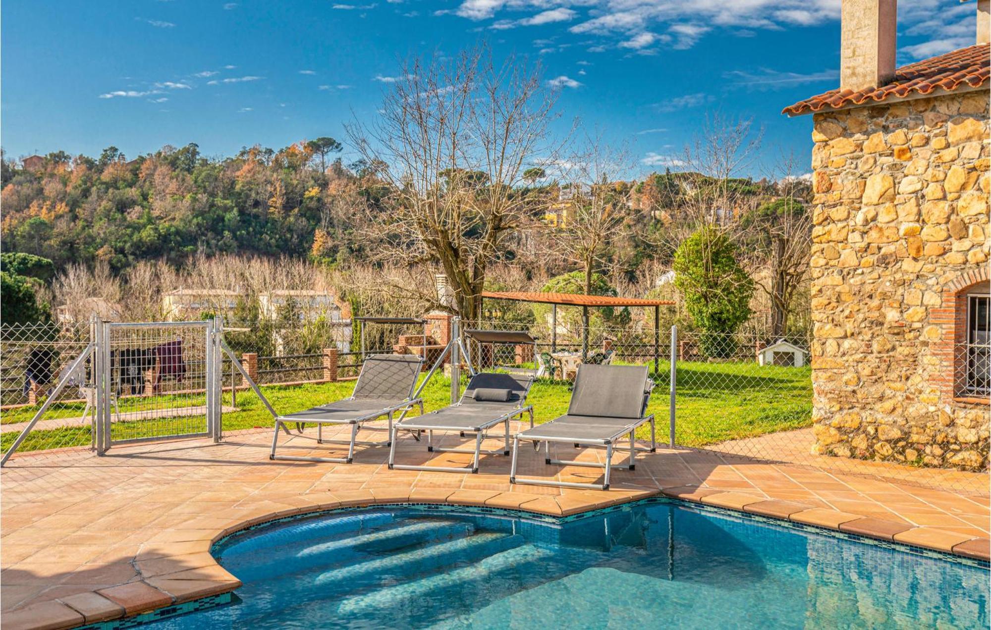Awesome Home In Riells I Viabrea With Wifi Breda Exterior foto